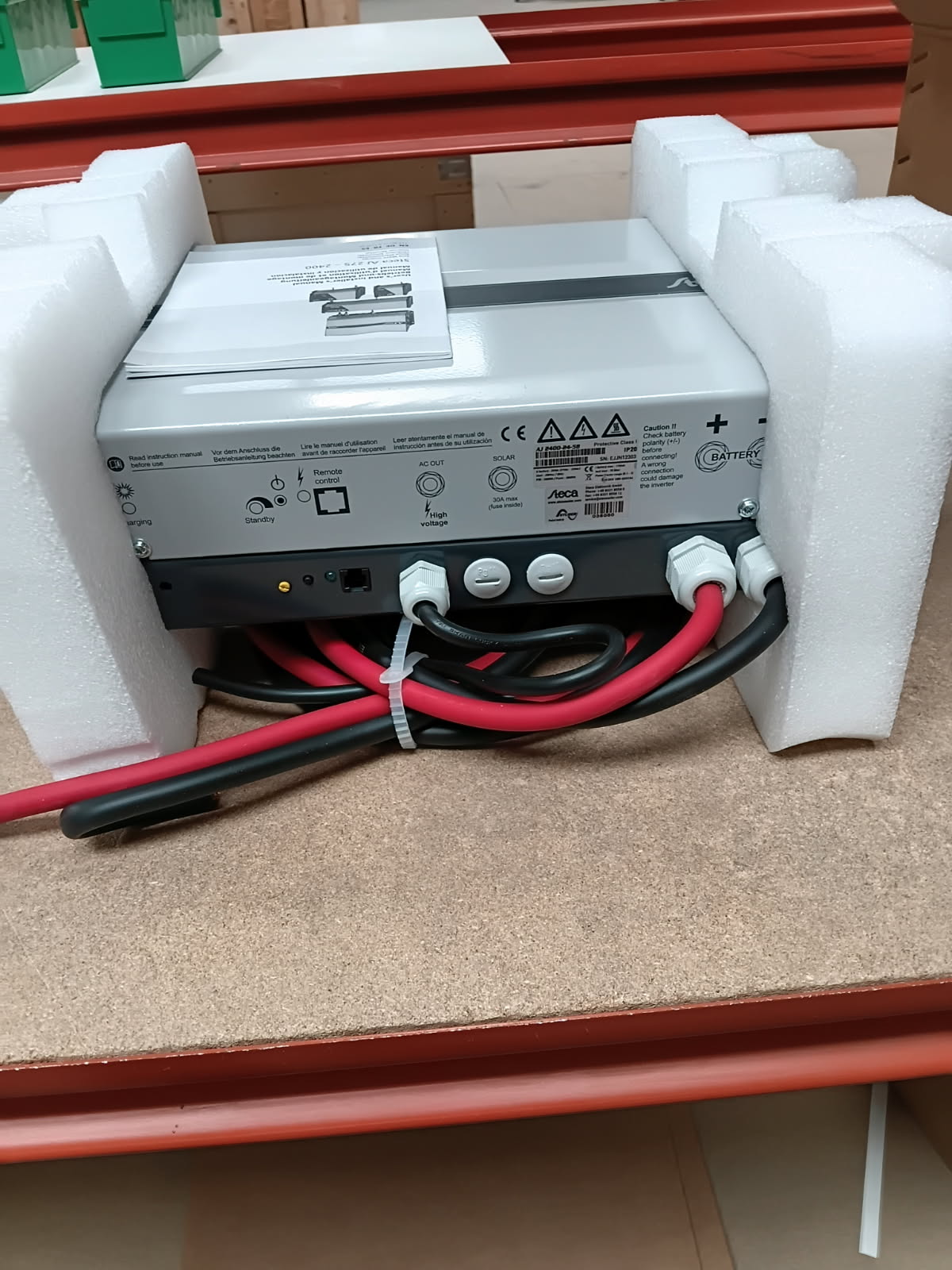 Convertisseur Pur Sinus AJ 2400-24V 2000W