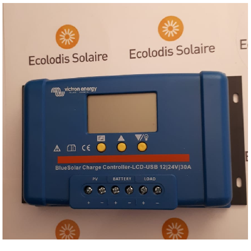 BlueSolar PWM-LCD&USB 12/24V-30A